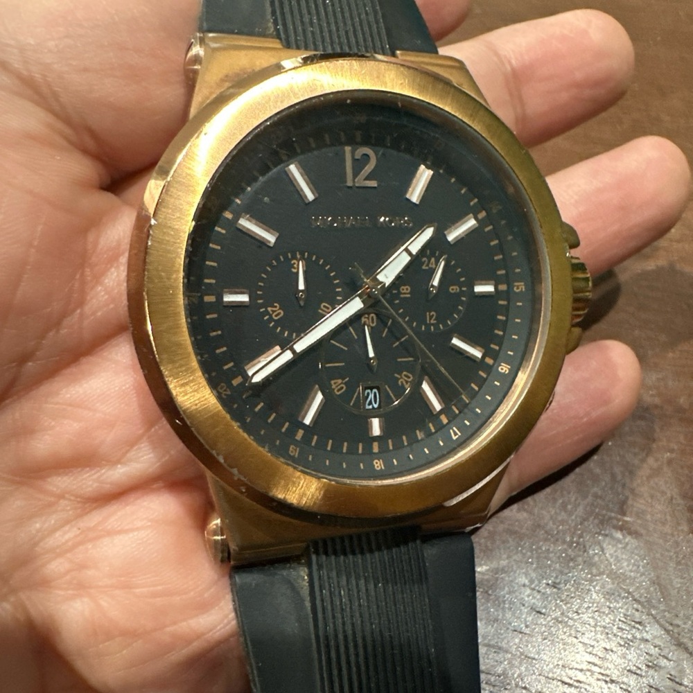Working Michael kors chrono dylan MK8184 mens watch gold tone & black band‎ 48mm